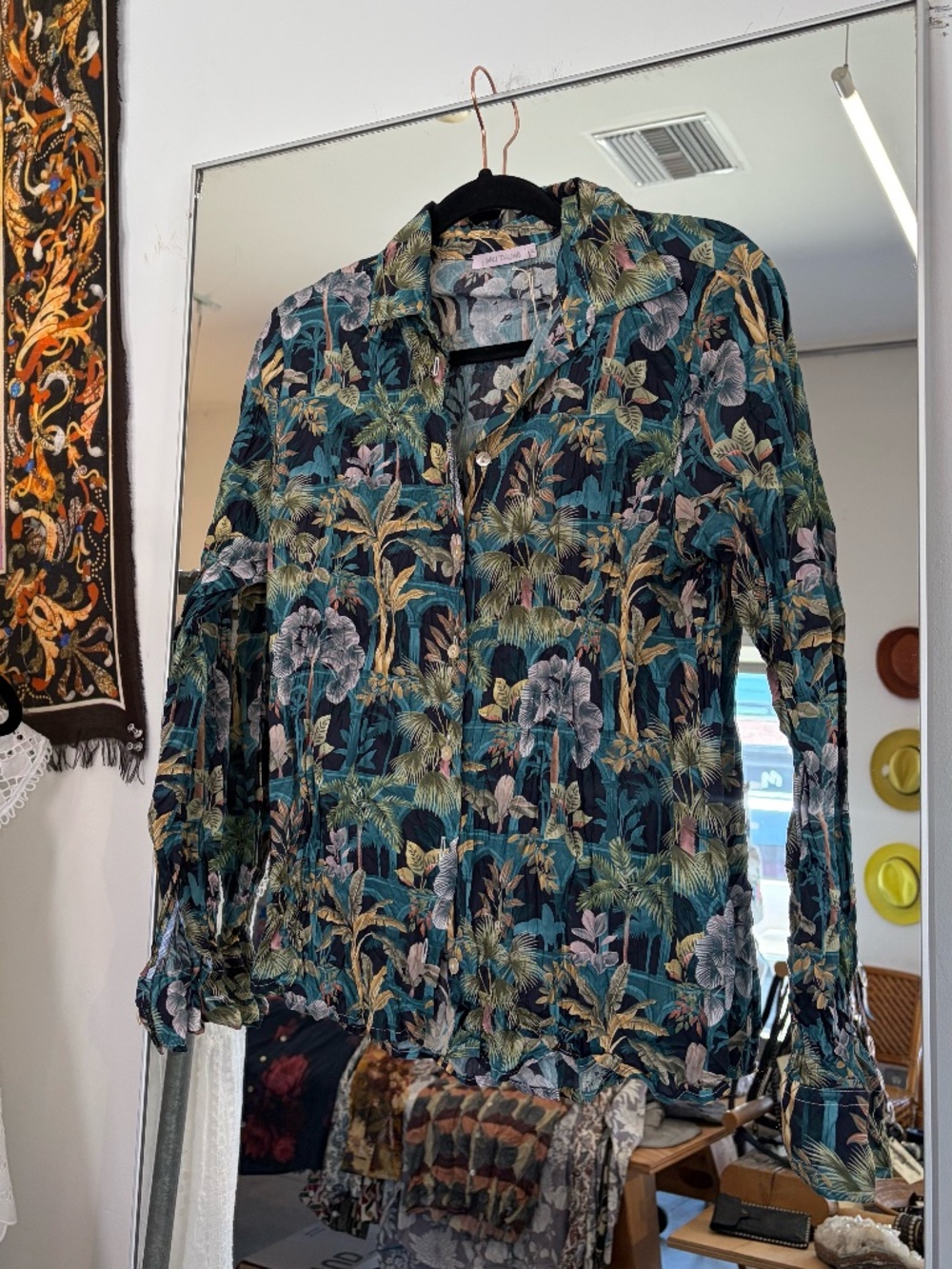 Miki Thumb Tropic Forest Shirt